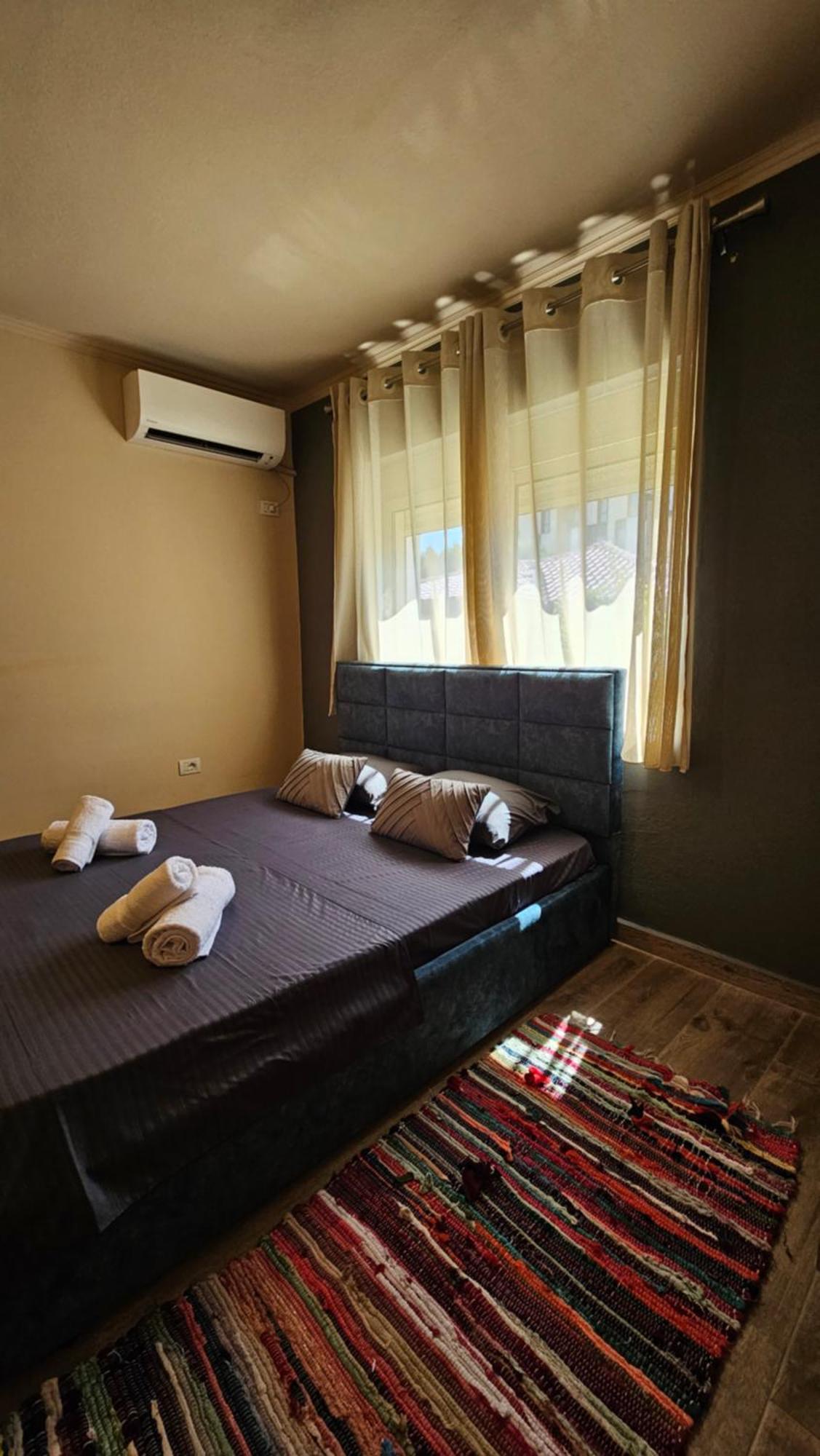 Dua'S Apartment Tirana Exteriör bild